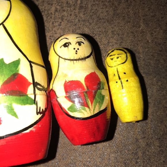Russian nesting dolls set of 5 - Picture 7 of 12